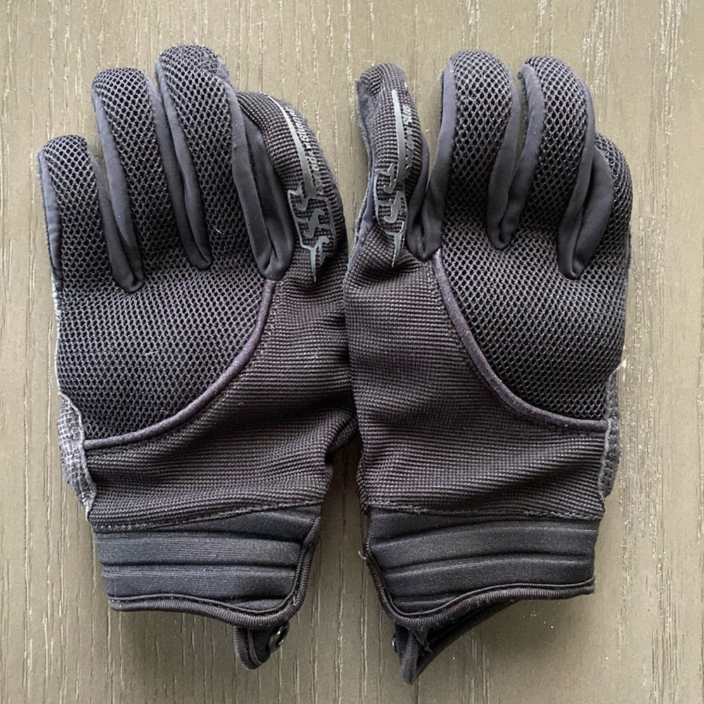 Speed and Strength Adult Womens Motorcycle Gloves. Size Small. Like New.